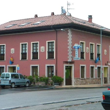 Hotel Solymar Bricia Extérieur photo