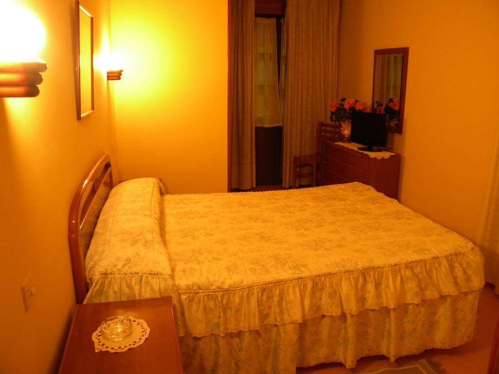 Hotel Solymar Bricia Chambre photo