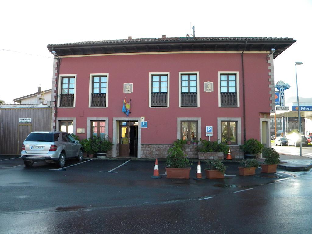 Hotel Solymar Bricia Extérieur photo